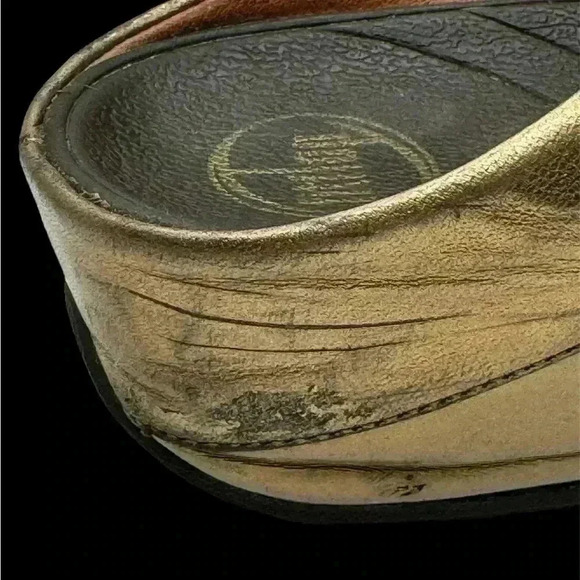 Women’s size 10 FitFlops, Cha-Cha, in bronze - Picture 6 of 11